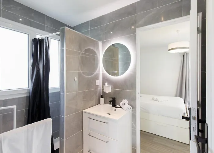 Blue Serenity 6p Apartment Cannes